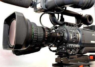 PROFI  videokamera JVC GY-HD100E 